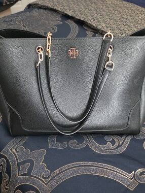 Authentic Tory Burch Black Pebbled Leather Tote with Gold Logo and Chain Accents